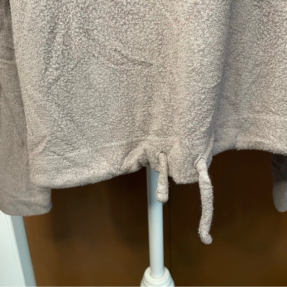 Fila Women’s Taupe Adjustable Cowl Neck Hooded Sweatshirt Hoodie Medium - Picture 6 of 11